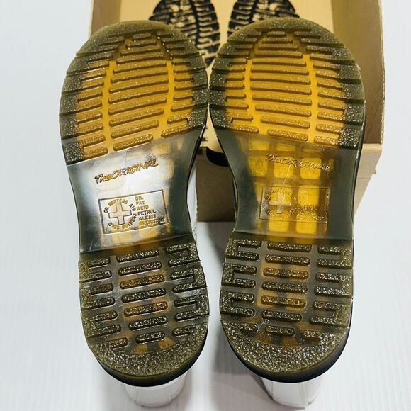 Dr. Martens 1460 Softy T Women 6 Combat Boots White Leather Block Heel NIB $170 - Picture 11 of 15